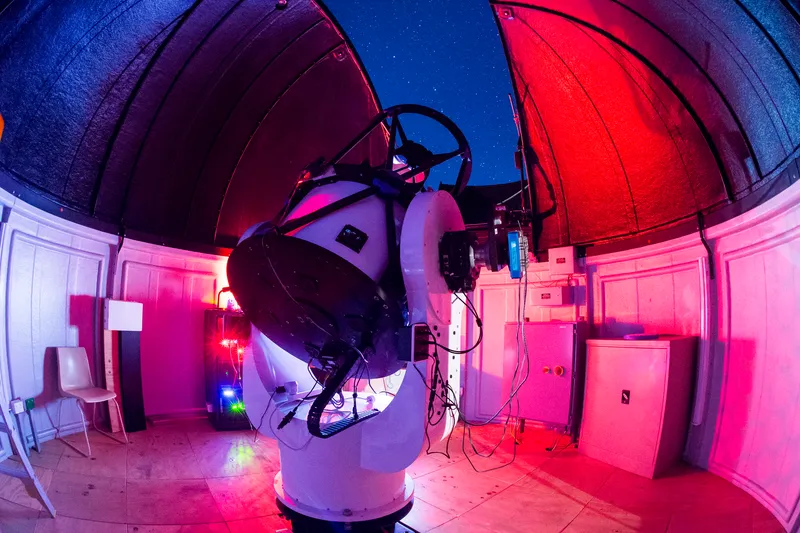 Moore Observatory MORC telescope in its dome circa 2010